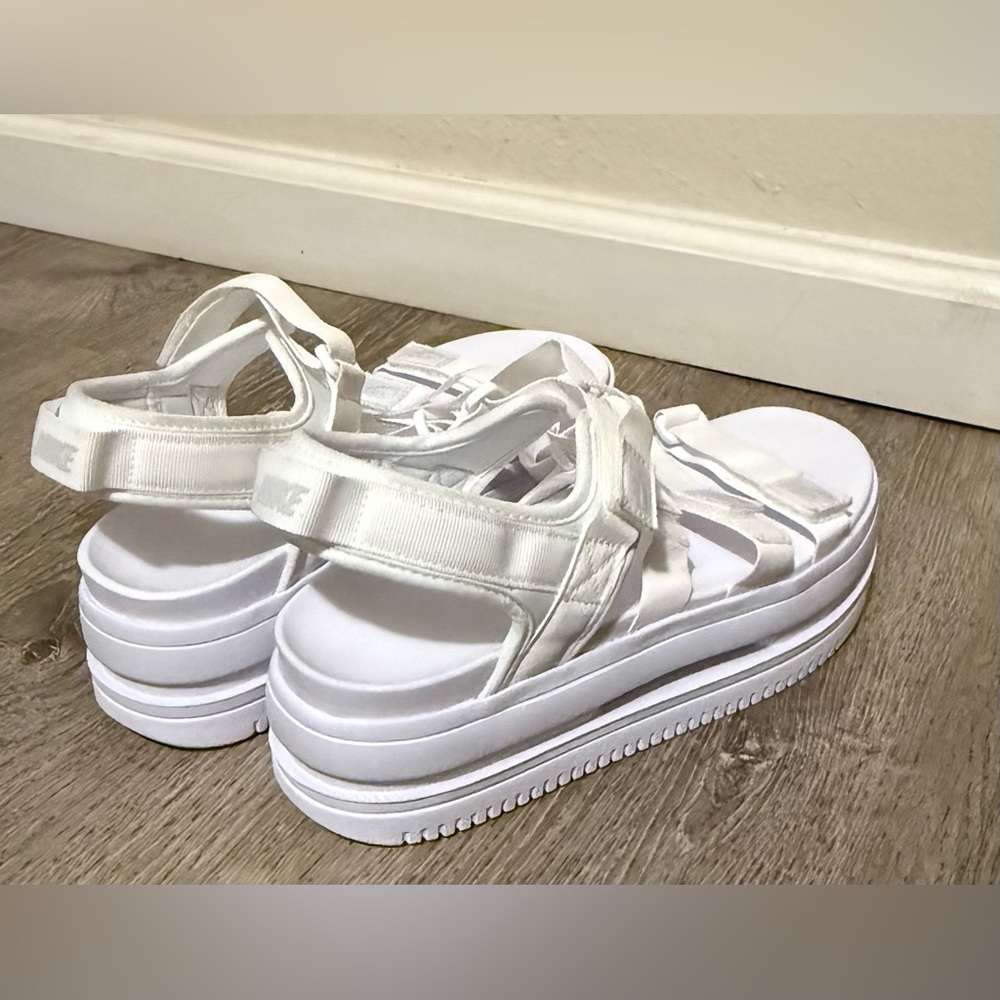 Nike Icon Classic Platform Sandals White Pure Platinum Size 10 | Chunky Strappy - Picture 6 of 8